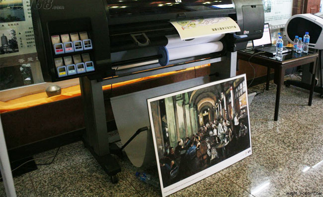 Compatible HP Z2100/Z6100 Dye Ink application 3